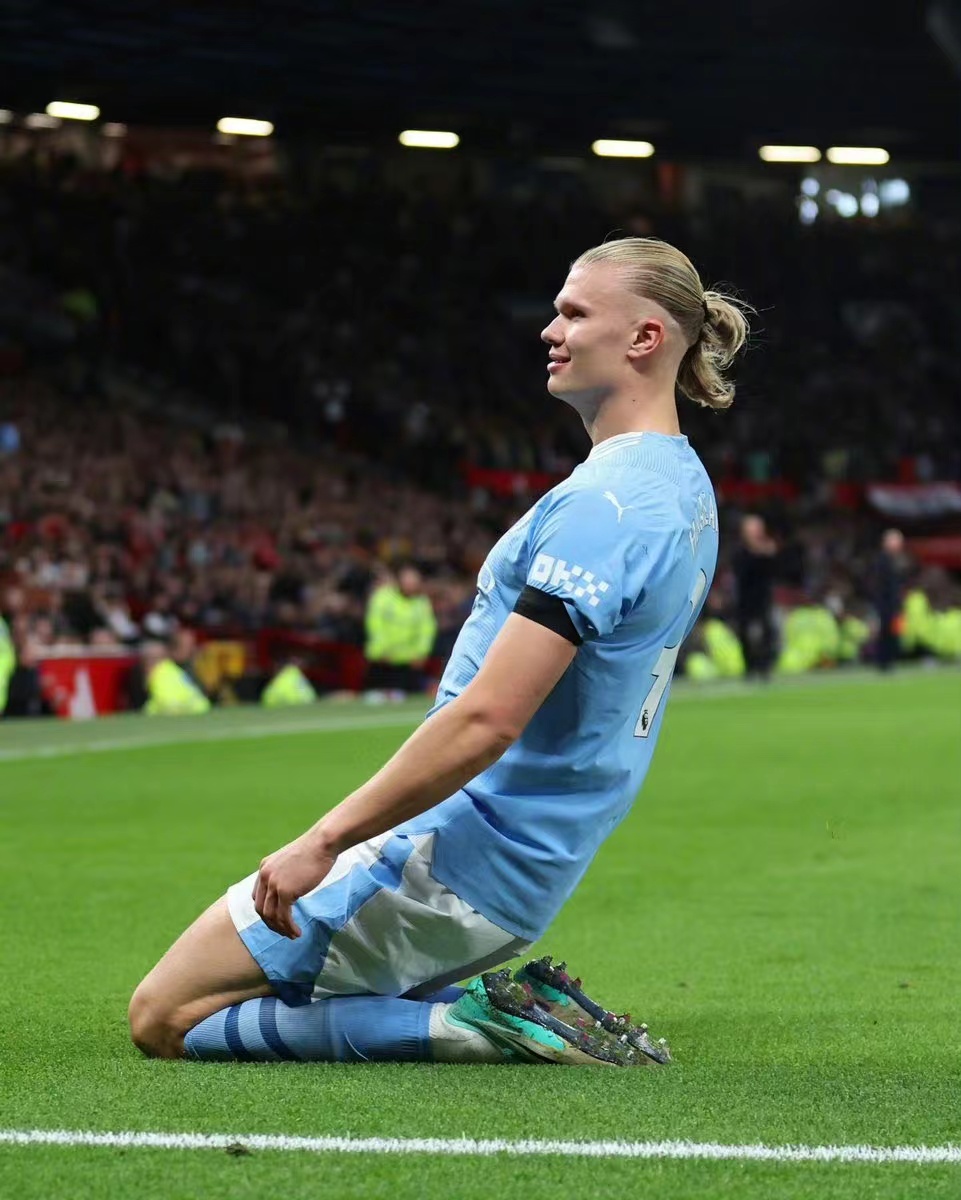 Manchester City verslaat Manchester United, Haaland leidt het team naar verdere glorie